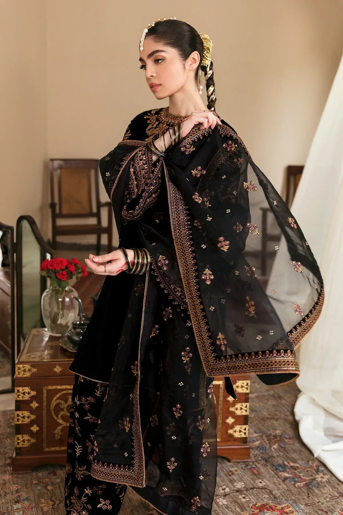 Luxury Black Embroidered 3 Piece Lawn Suit with Organza Dupatta for Women